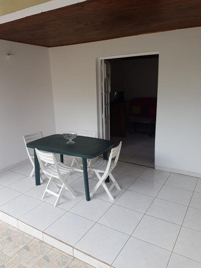 F1 Studio Martinique Guinée-Fleury Extérieur photo